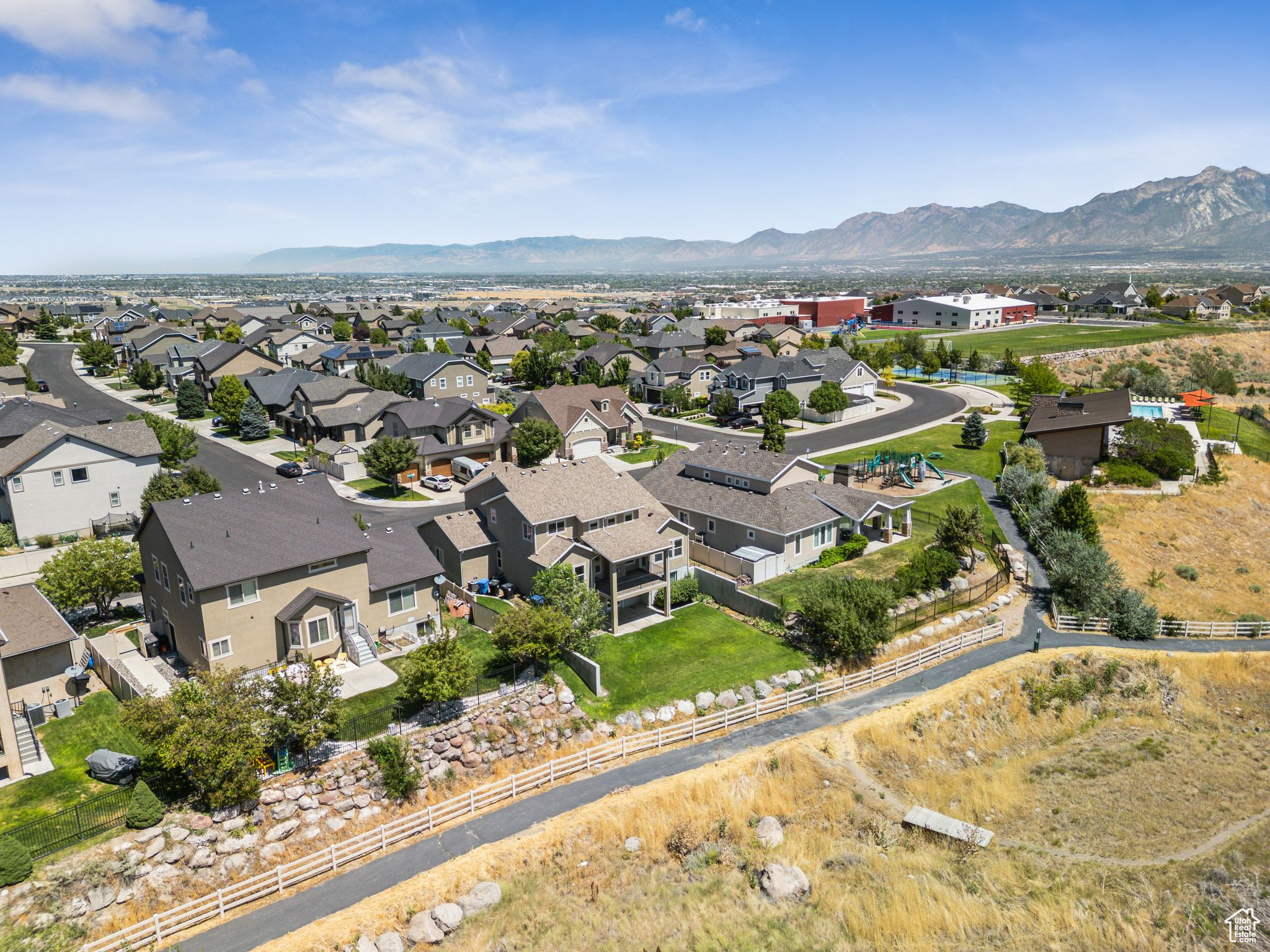 JUNIPER  POINT - Residential