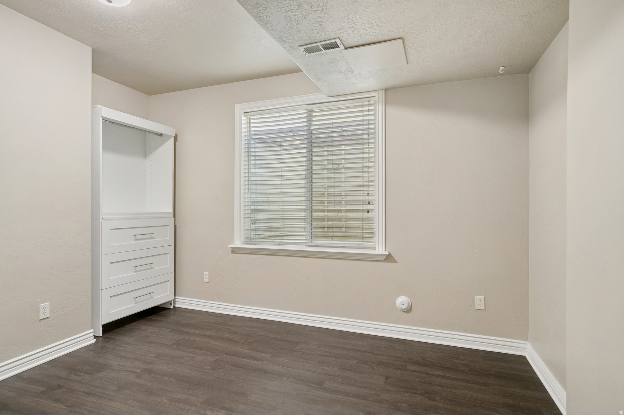 JUNIPER  POINT - Residential