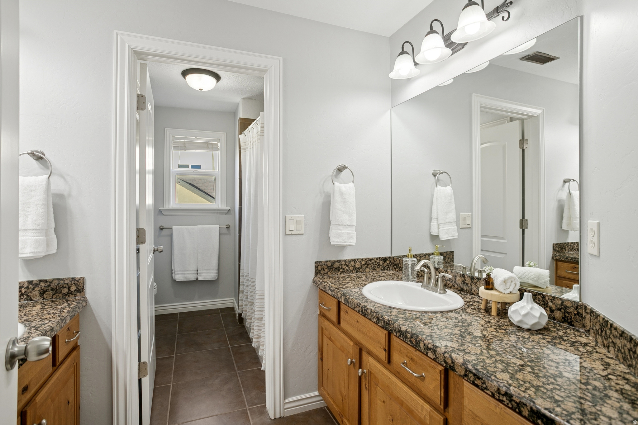 JUNIPER  POINT - Residential