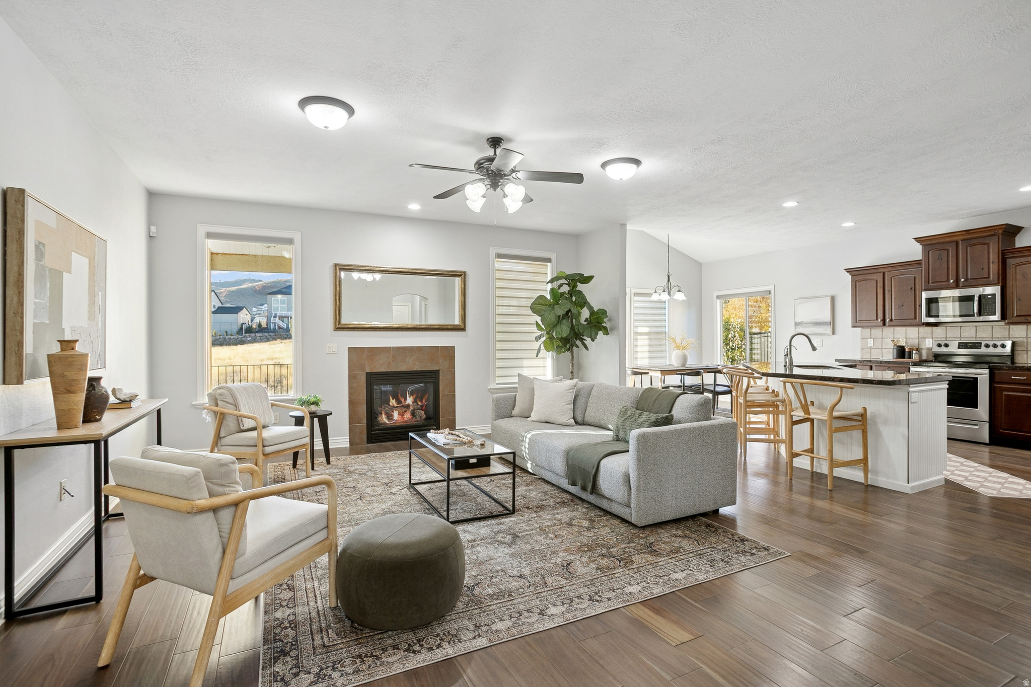 JUNIPER  POINT - Residential