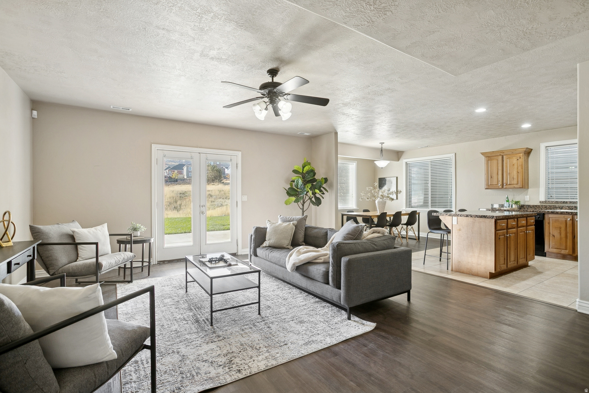 JUNIPER  POINT - Residential