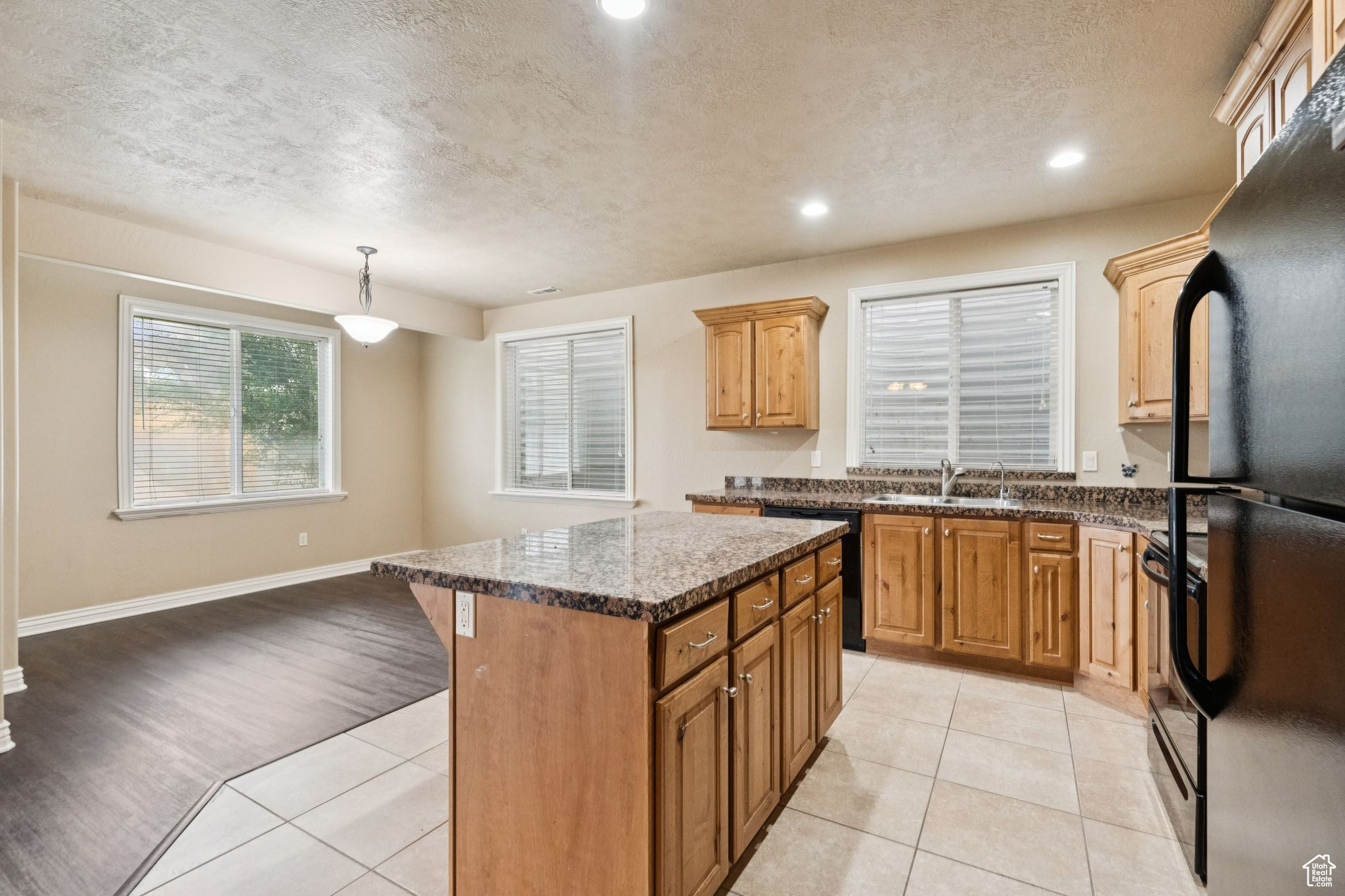 JUNIPER  POINT - Residential