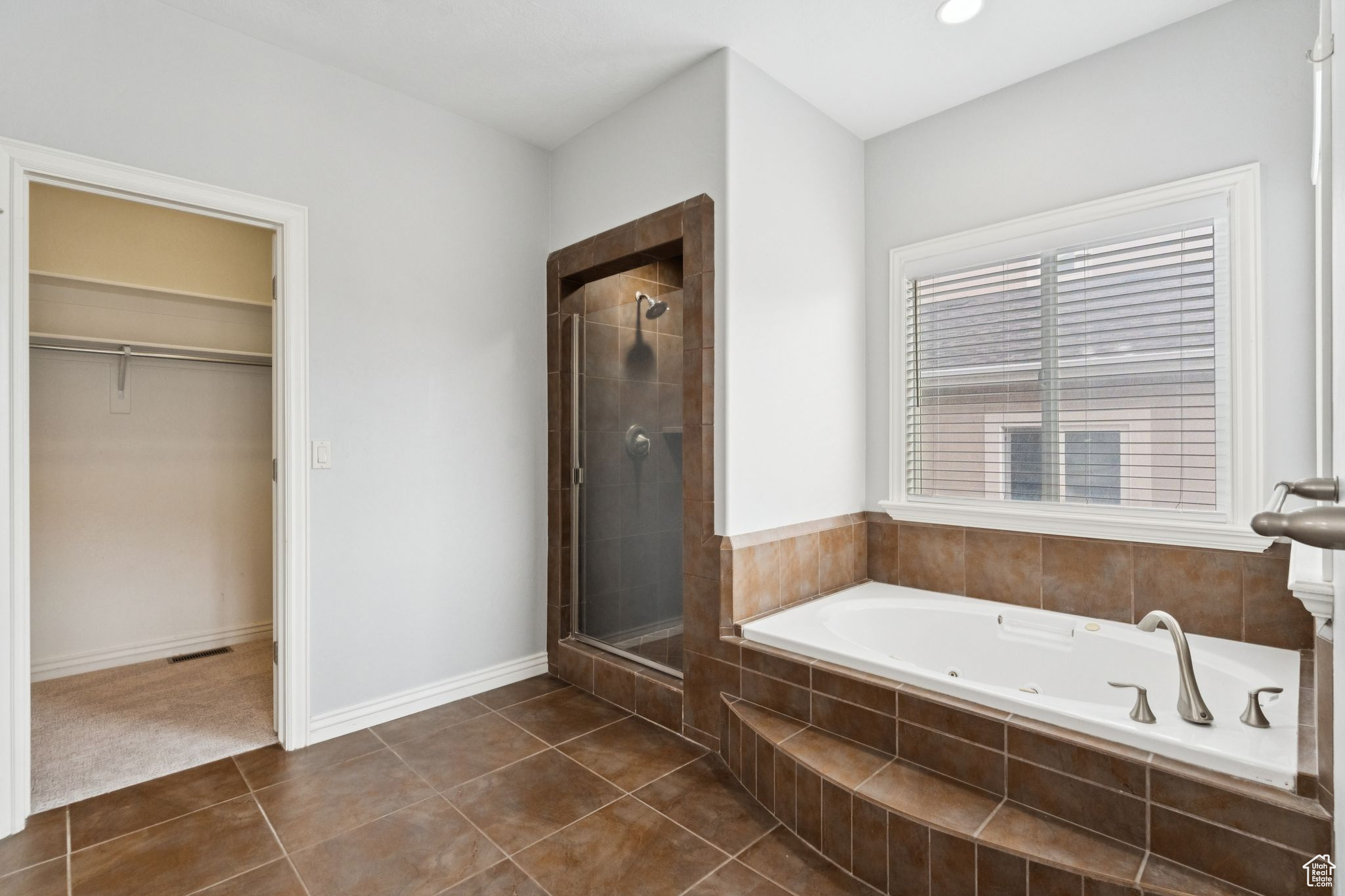 JUNIPER  POINT - Residential