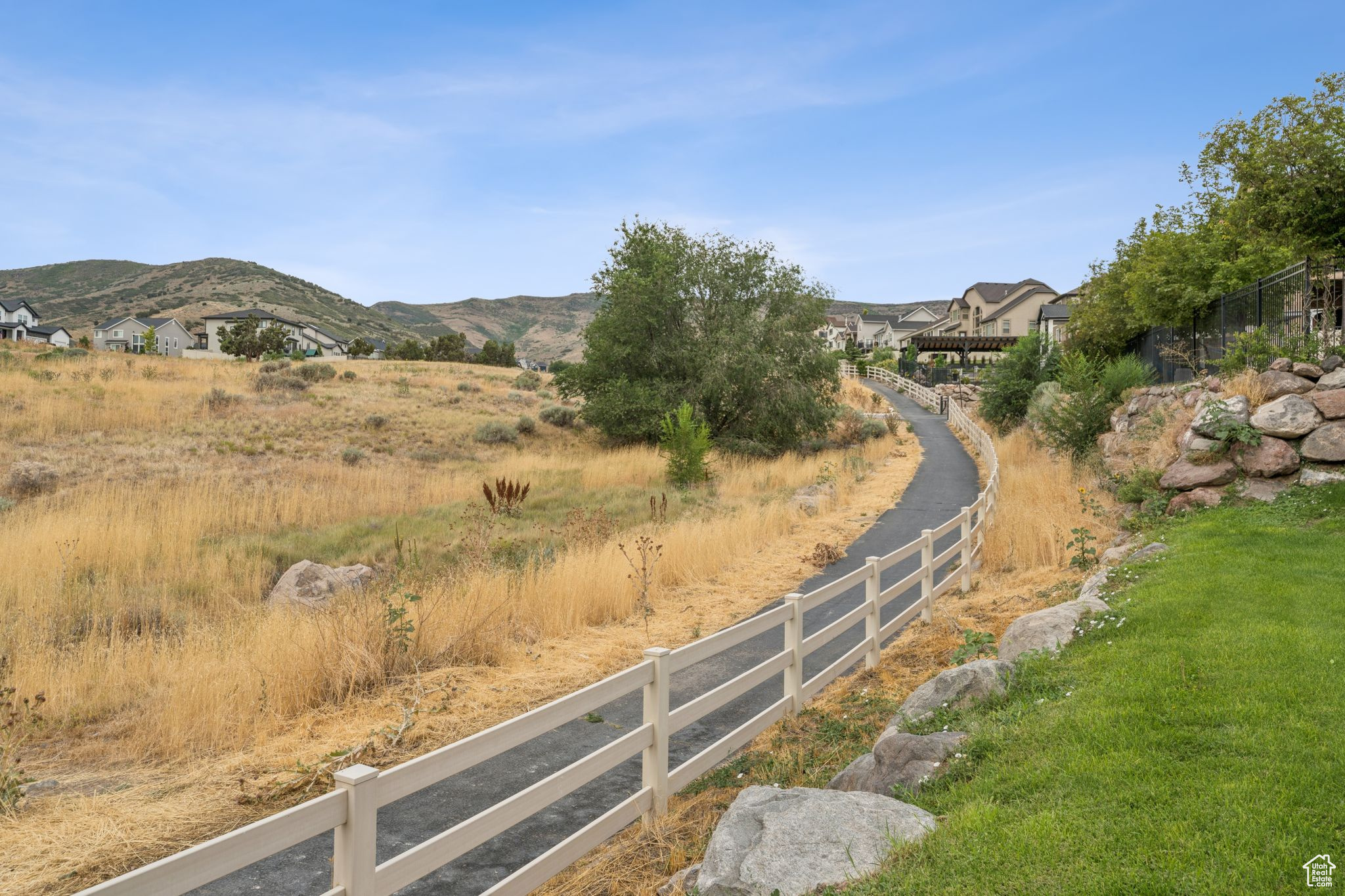 JUNIPER  POINT - Residential