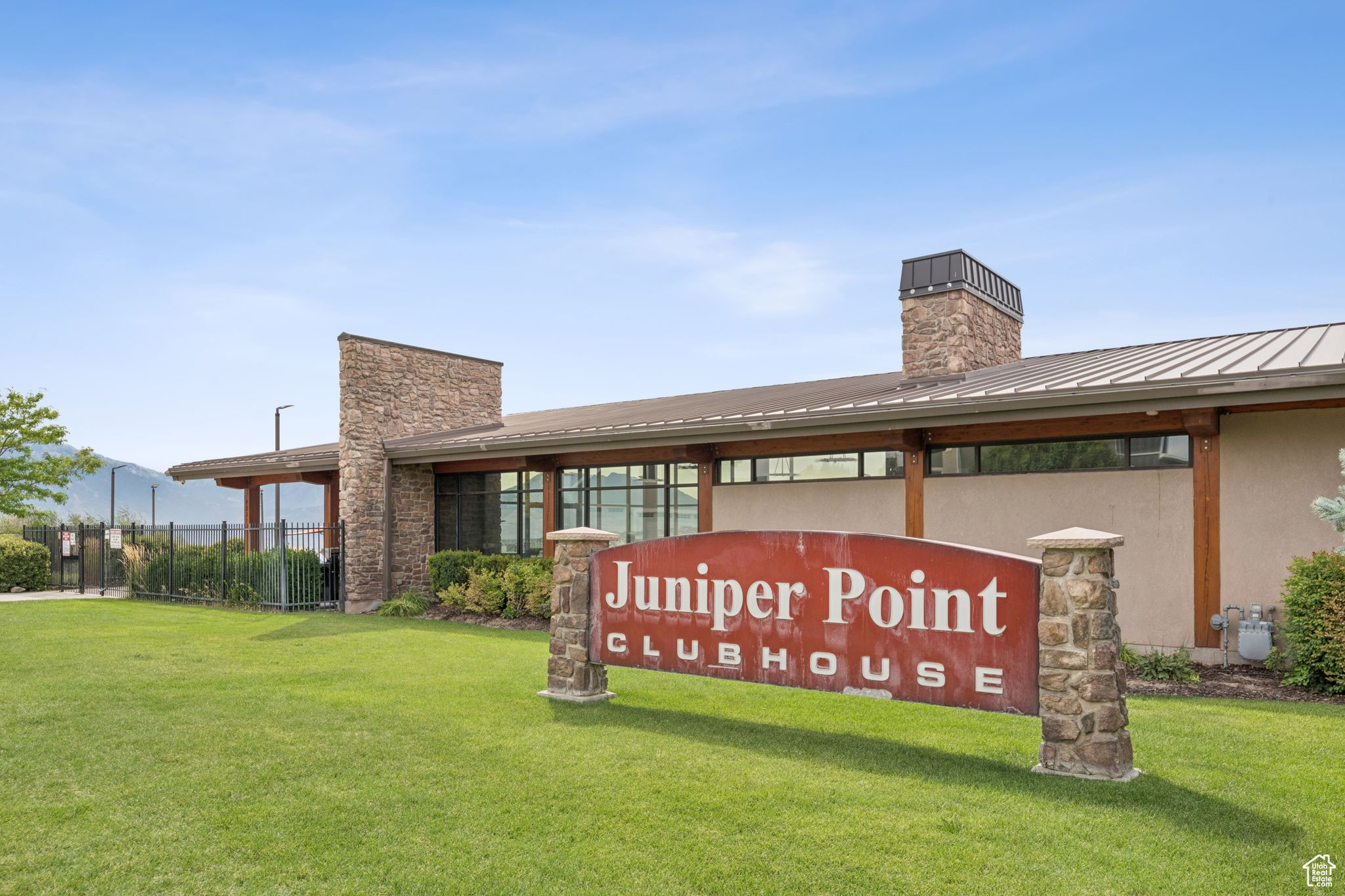 JUNIPER  POINT - Residential