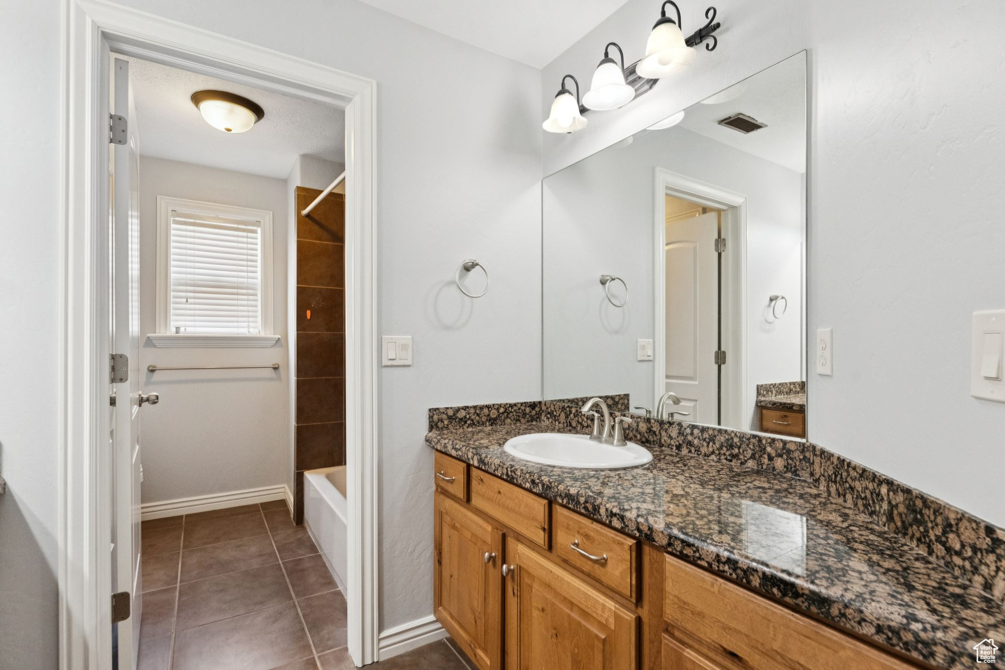 JUNIPER  POINT - Residential