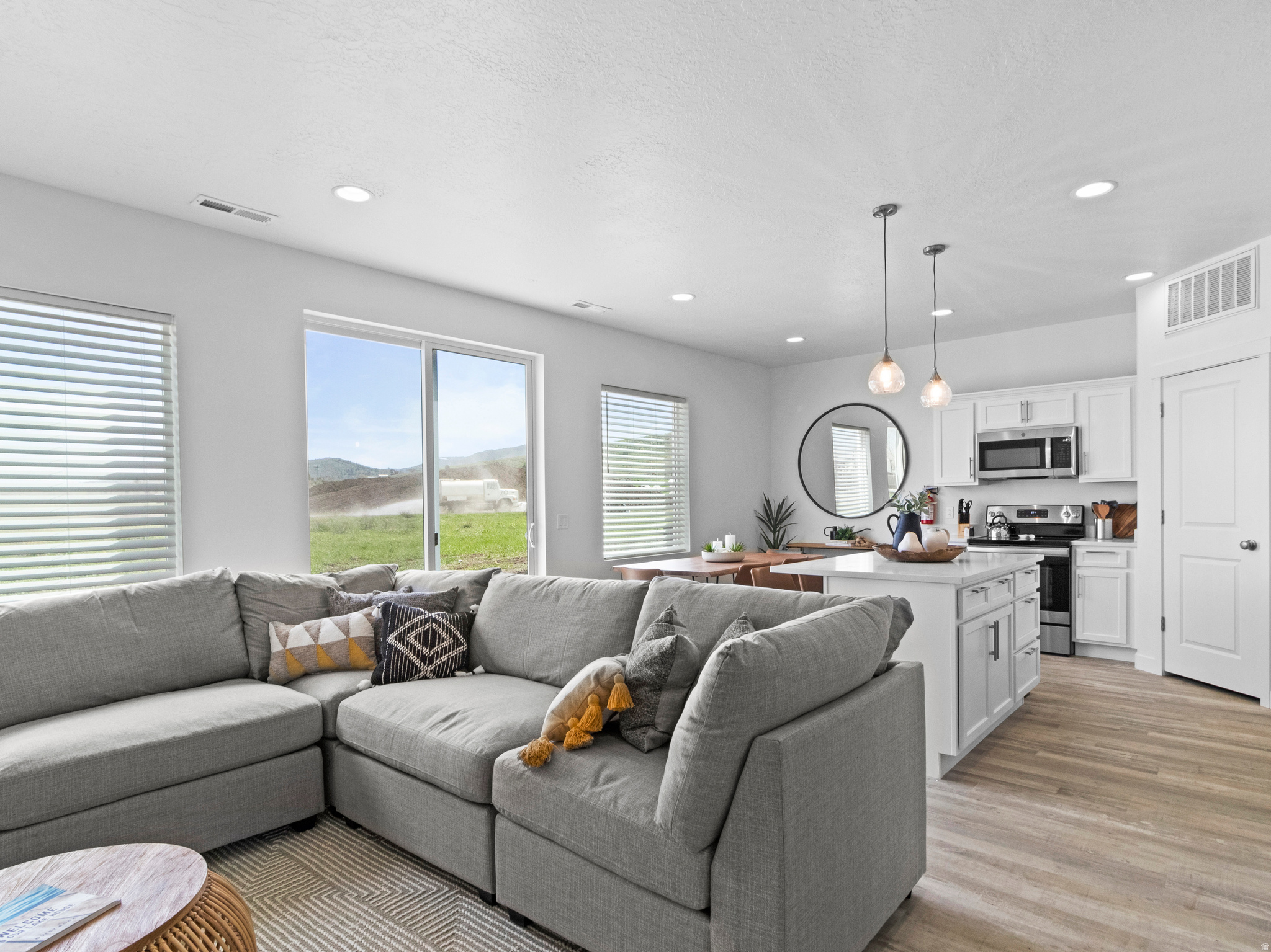 PARADISE PARKWAY - Residential