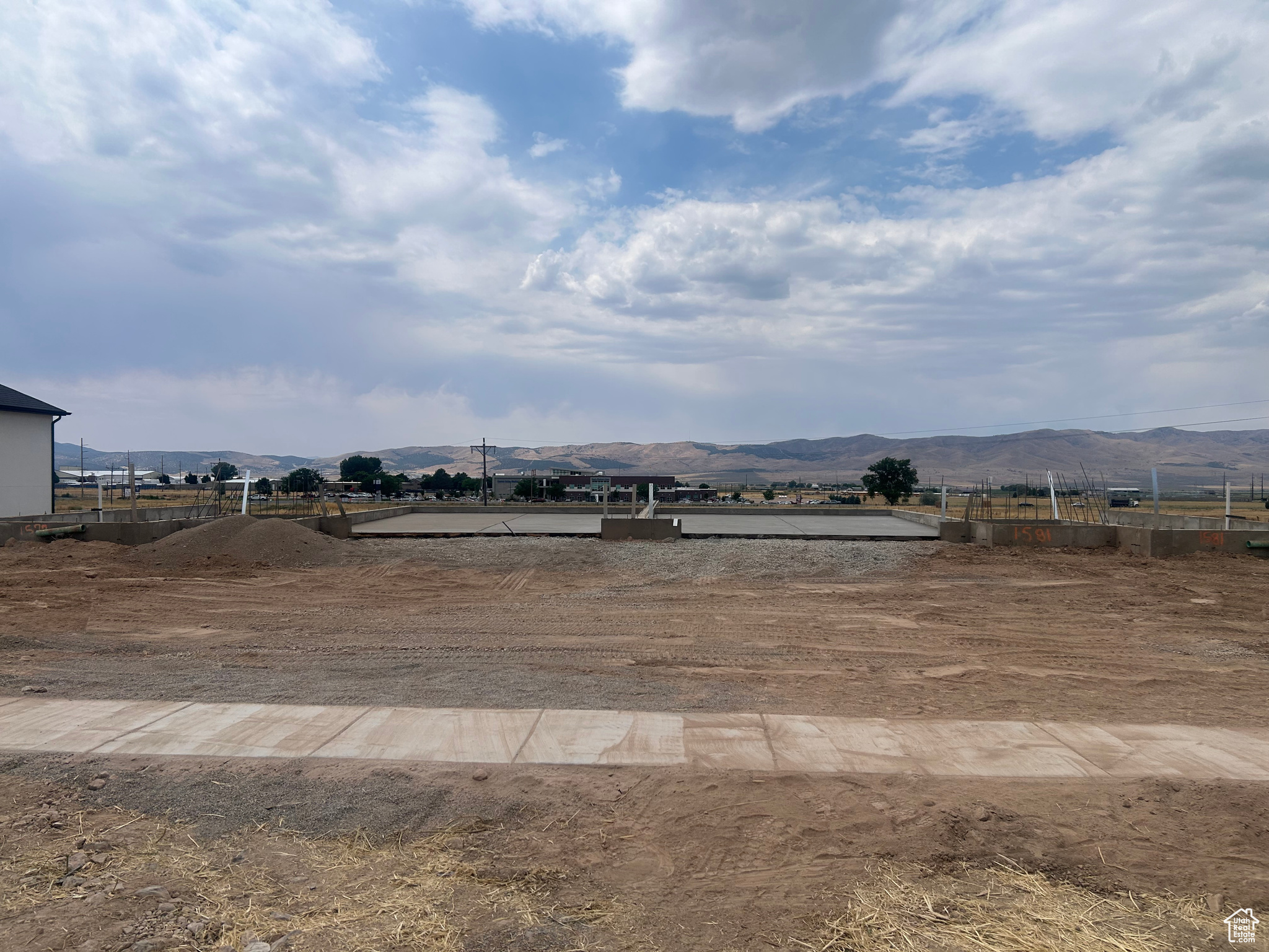 NORTH RIDGE ESTATES SUBD - Residential Income