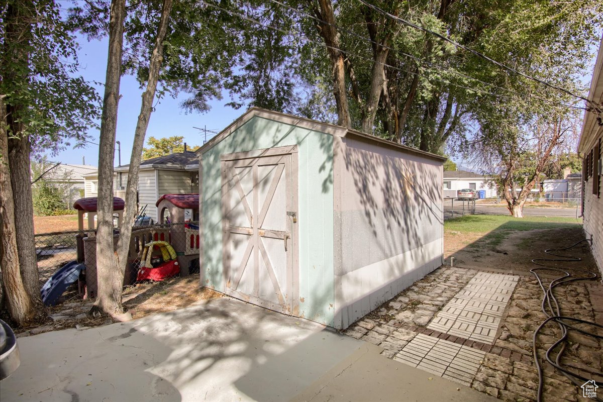 HOFFMAN HEIGHTS - Residential