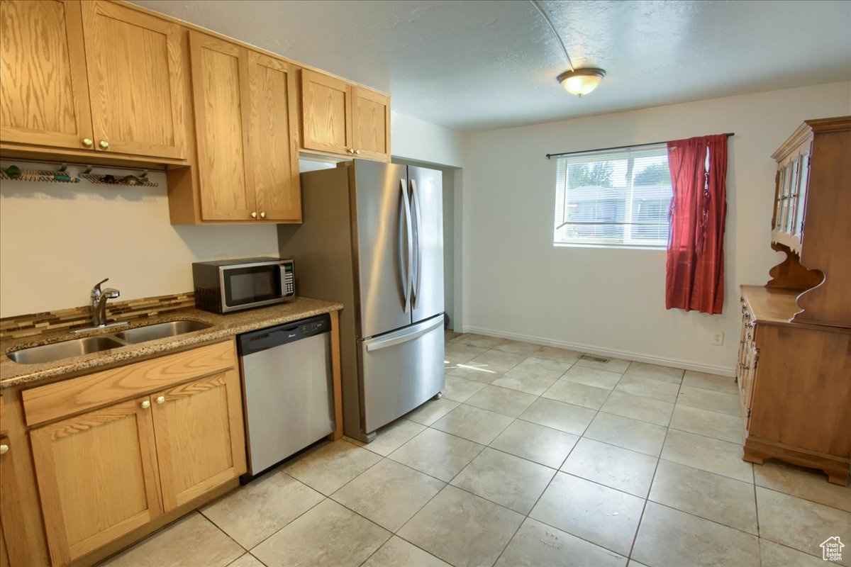 HOFFMAN HEIGHTS - Residential