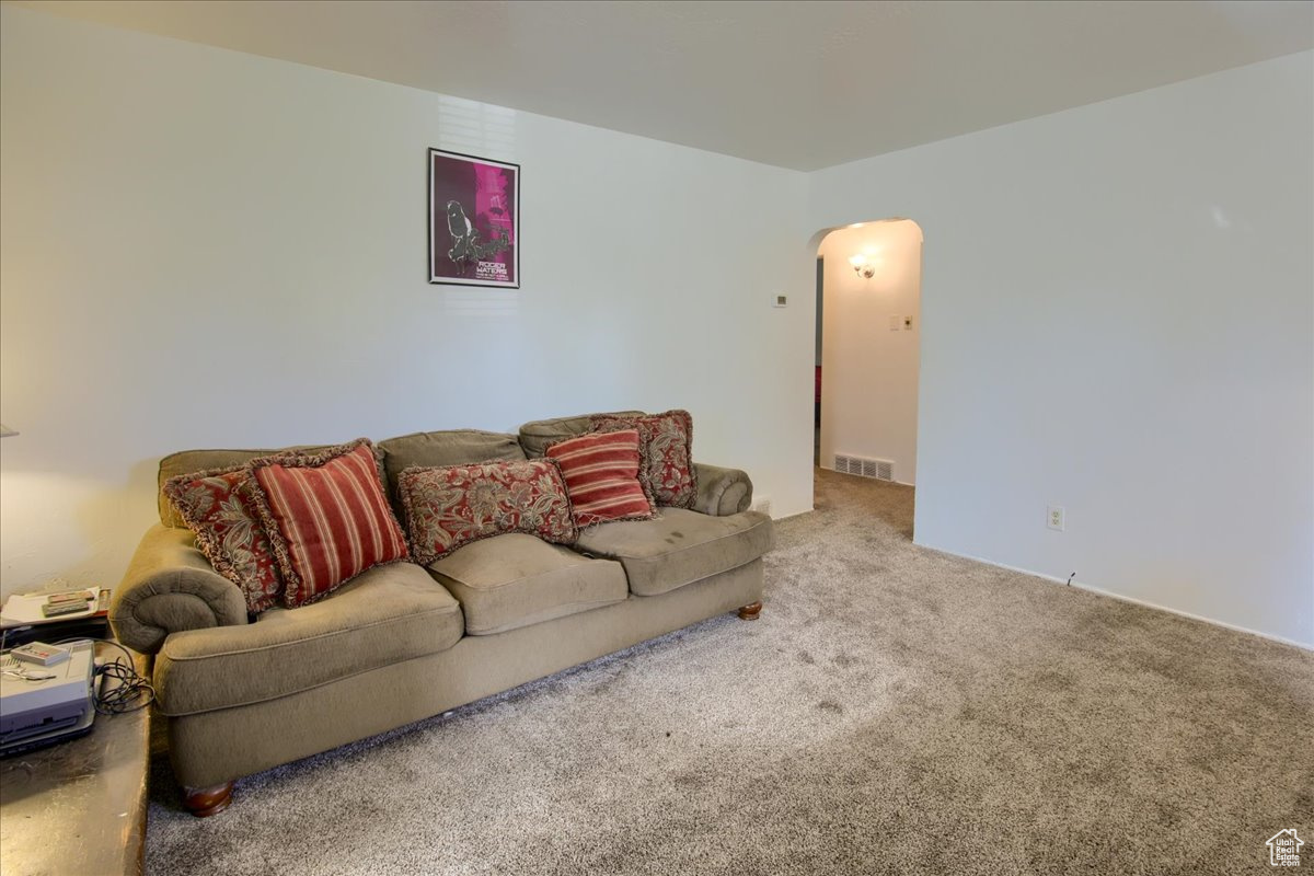 HOFFMAN HEIGHTS - Residential