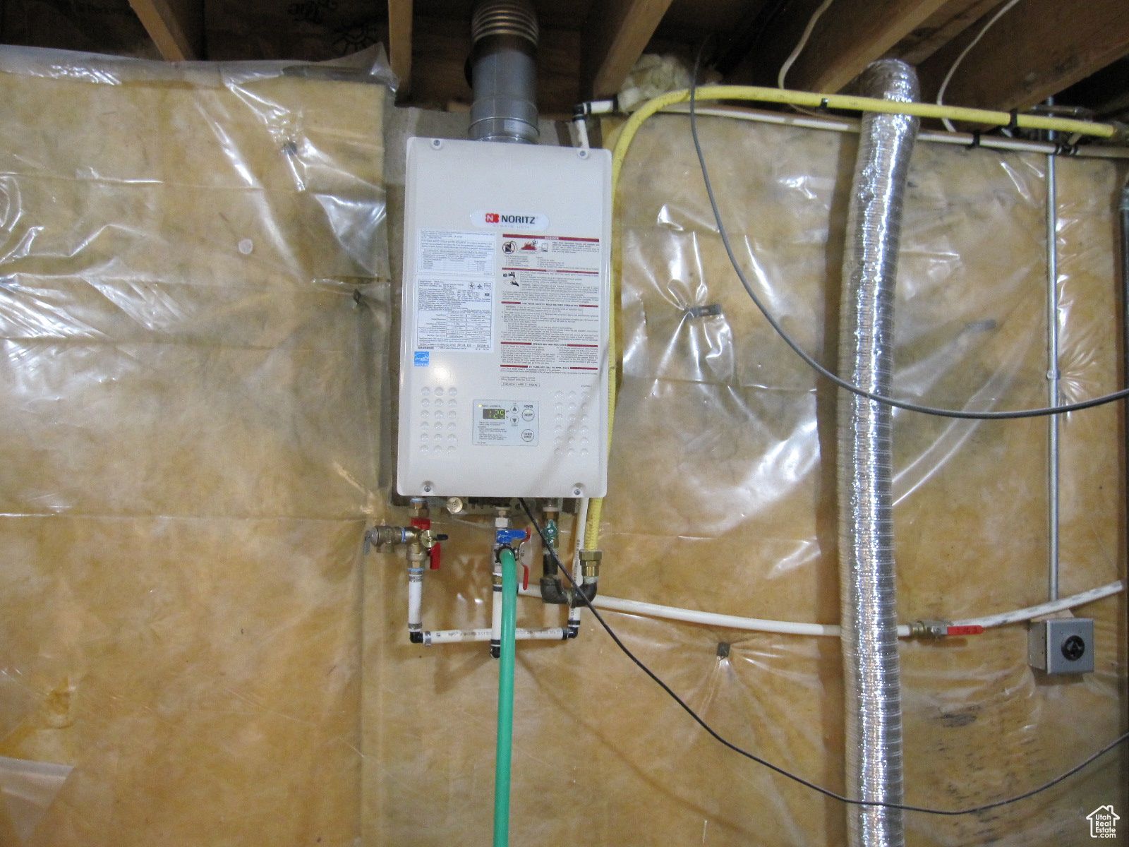 RIVER CIRCLE SUBD - Residential