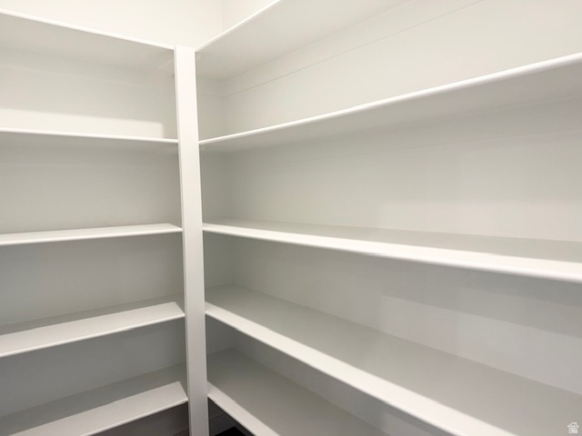 SHELLY ACRES - Residential