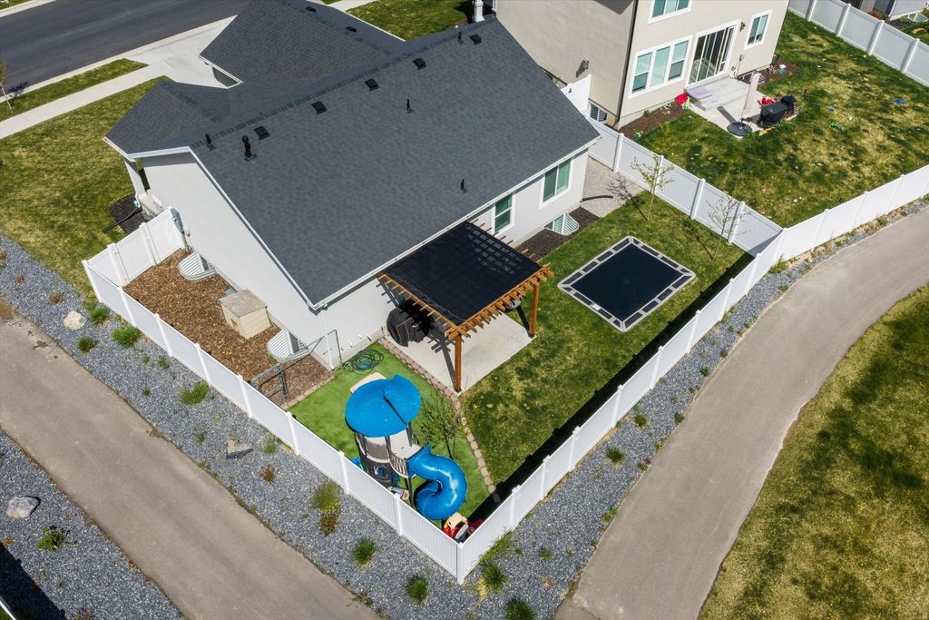 Photo of 620 W 500 N, Smithfield, UT 84335 (MLS # 2150488)