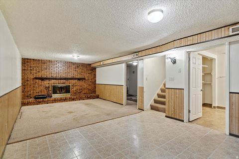 Tiny photo for 5401 S 825 E, South Ogden, UT 84405 (MLS # 2124632)