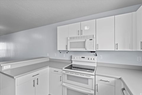 Tiny photo for 1004 N 1090 W #203, Orem, UT 84057 (MLS # 2139881)