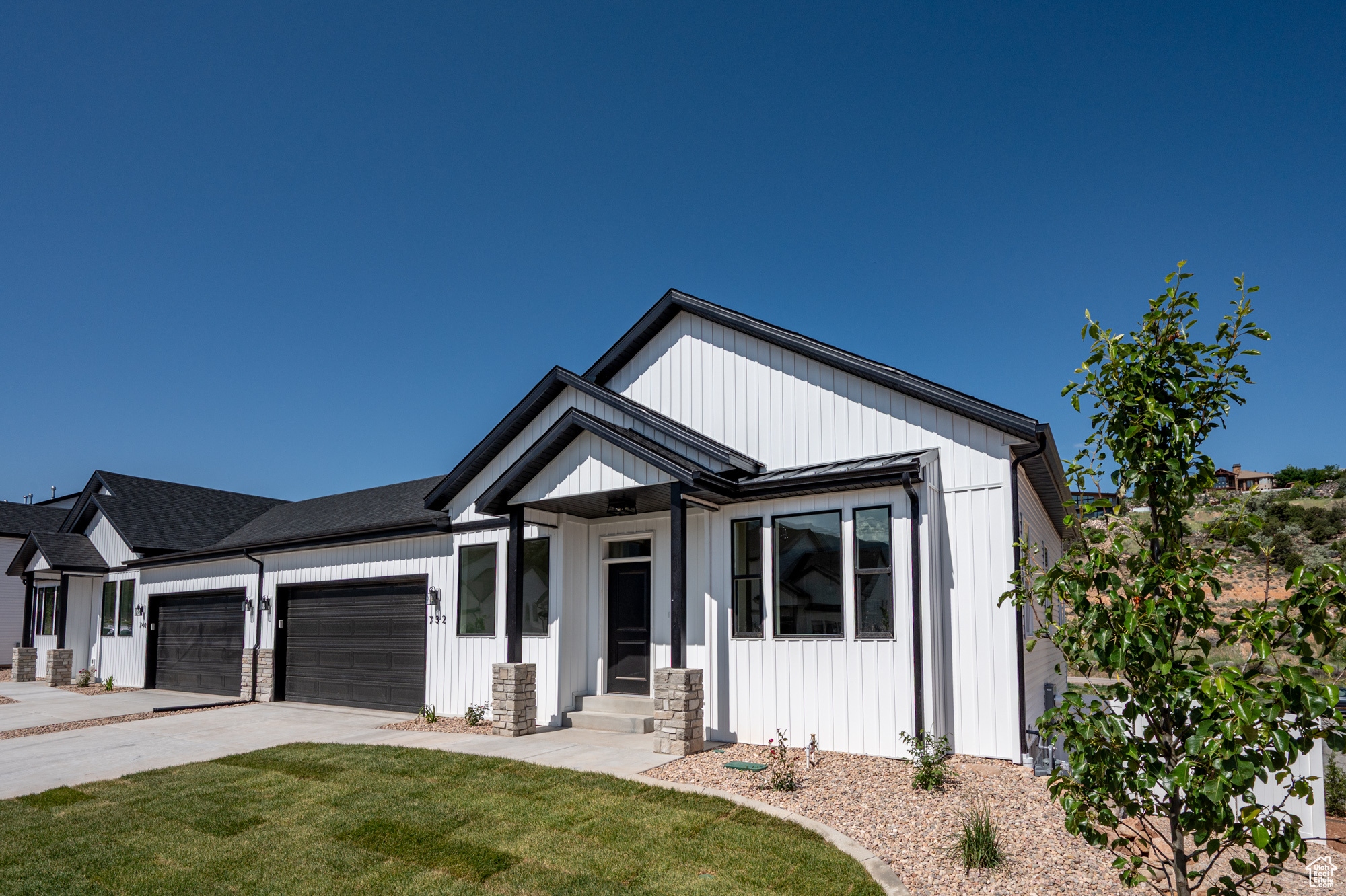 LIBERTY COVE AT JEFFERSON PARK - Residential Income