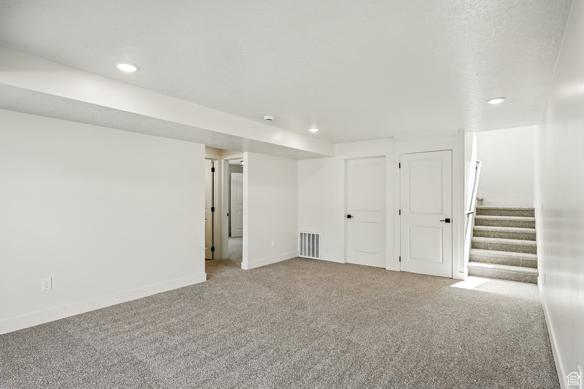 LIBERTY COVE AT JEFFERSON PARK - Residential Income