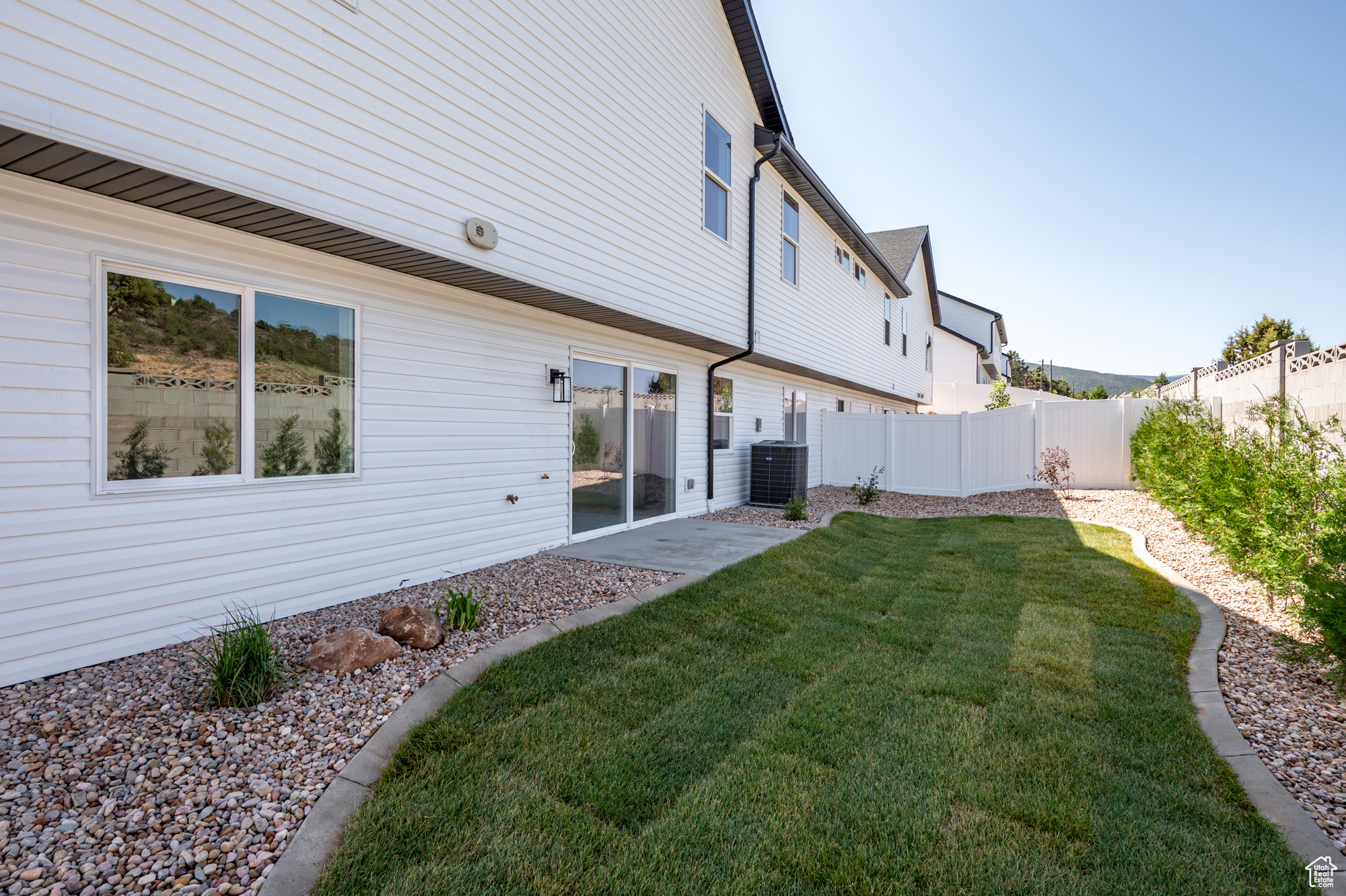 LIBERTY COVE AT JEFFERSON PARK - Residential Income