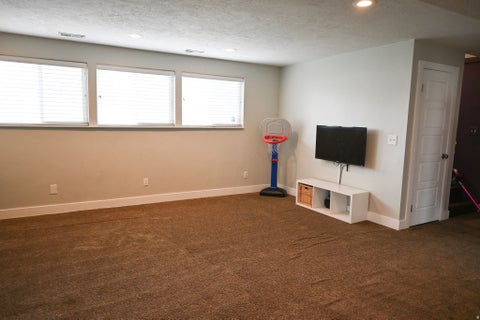 Tiny photo for 2150 N 600 W, West Bountiful, UT 84087 (MLS # 2184204)