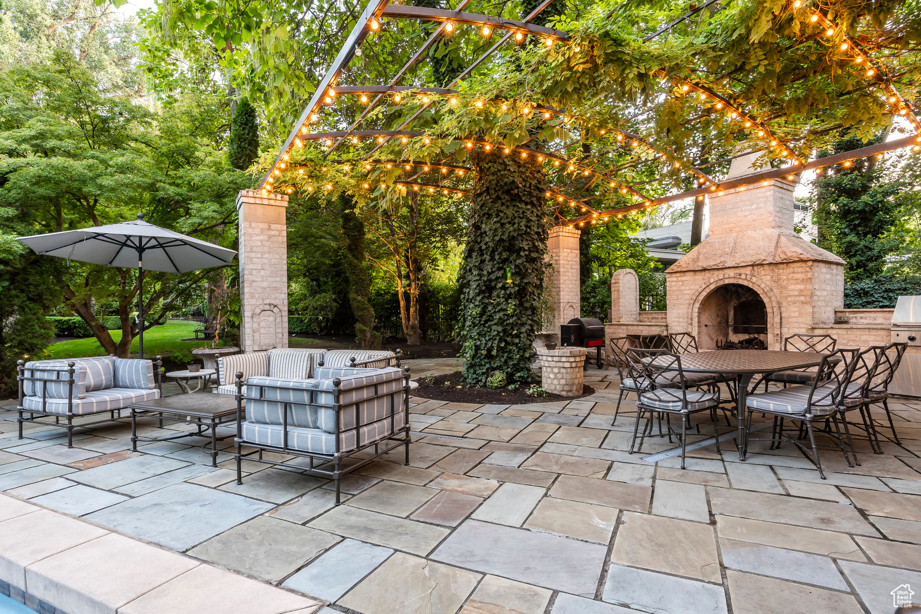 SOUTHWICK AT WALKER - Residential