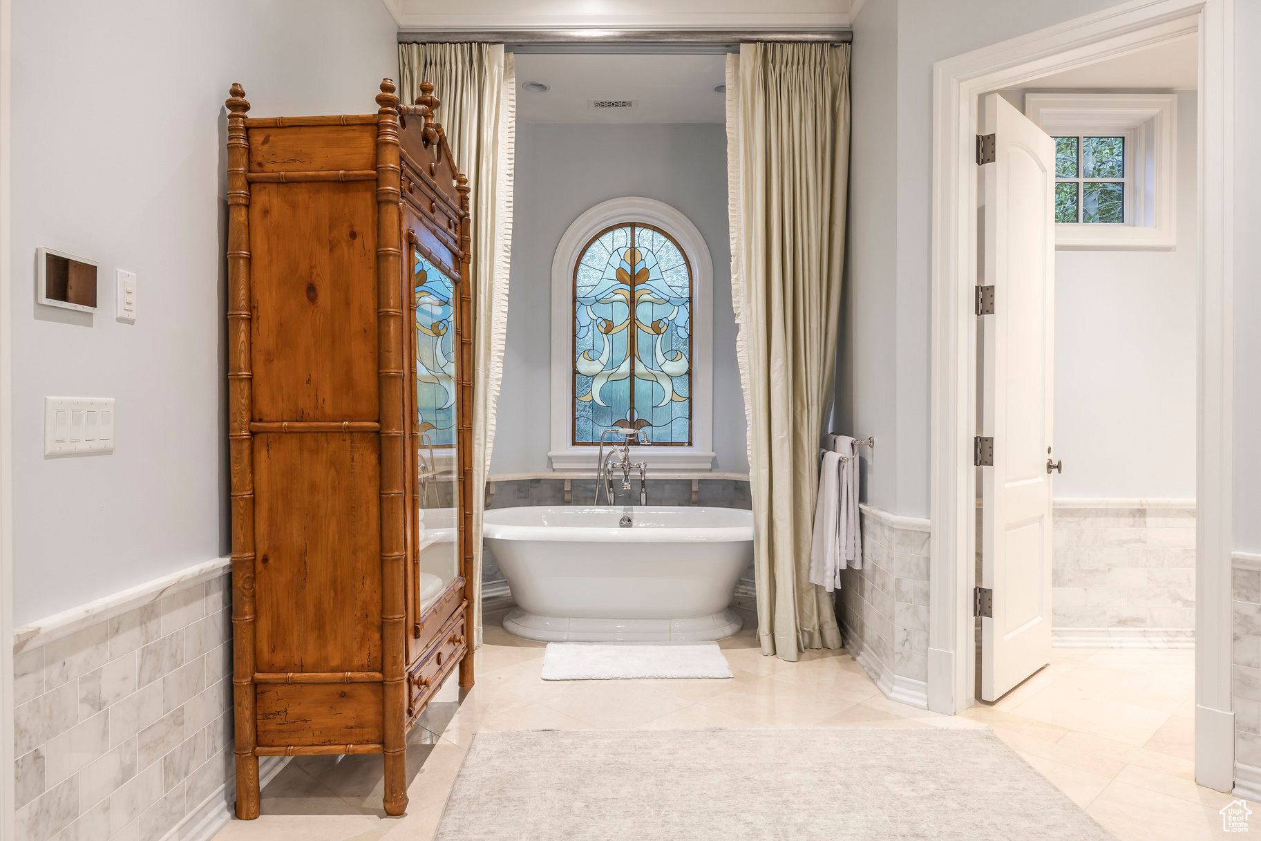 SOUTHWICK AT WALKER - Residential