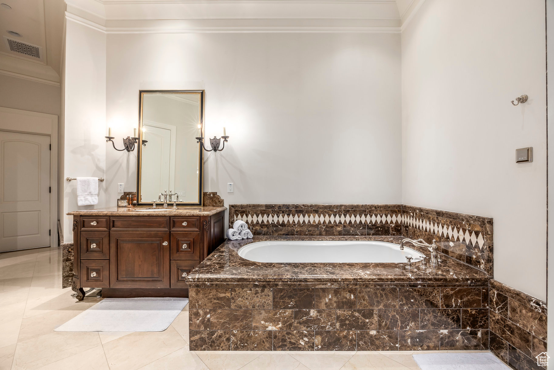 SOUTHWICK AT WALKER - Residential