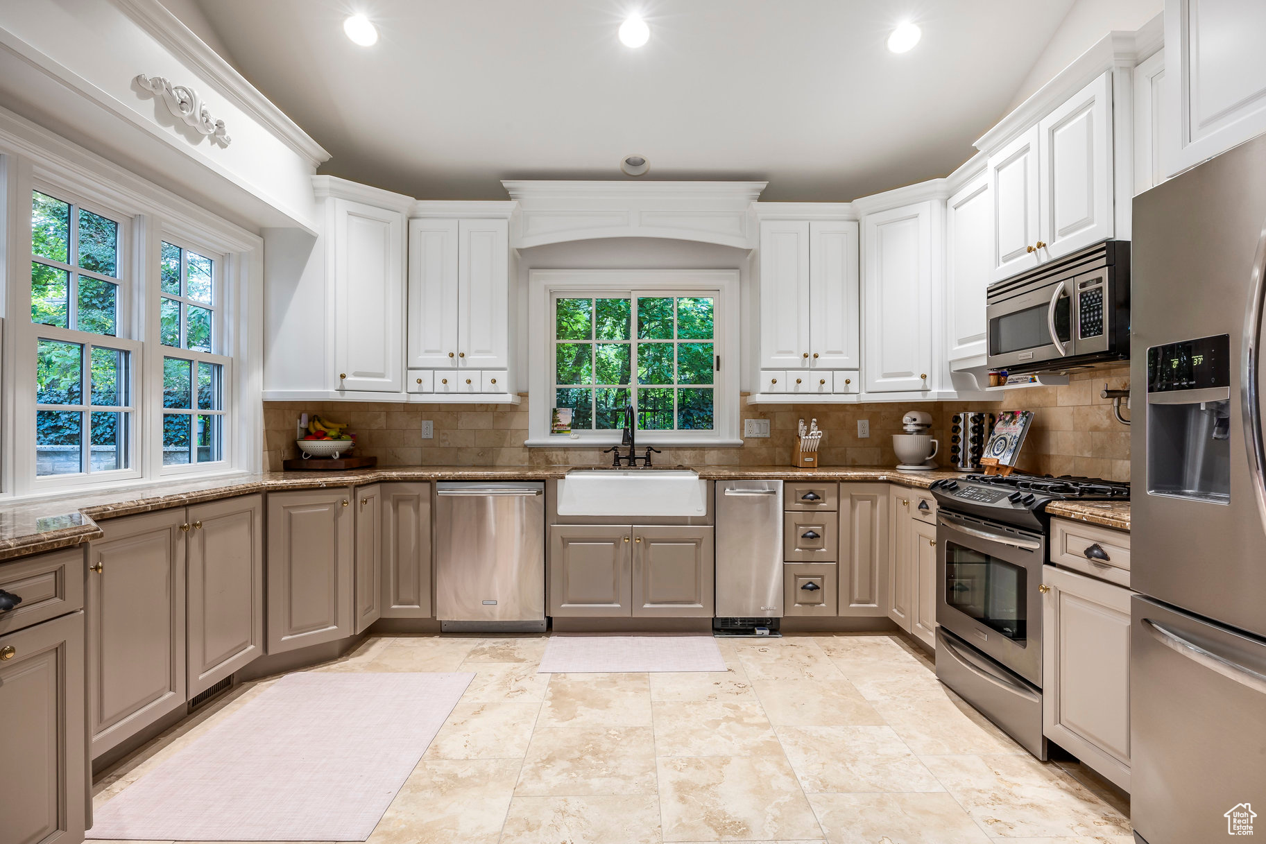 SOUTHWICK AT WALKER - Residential