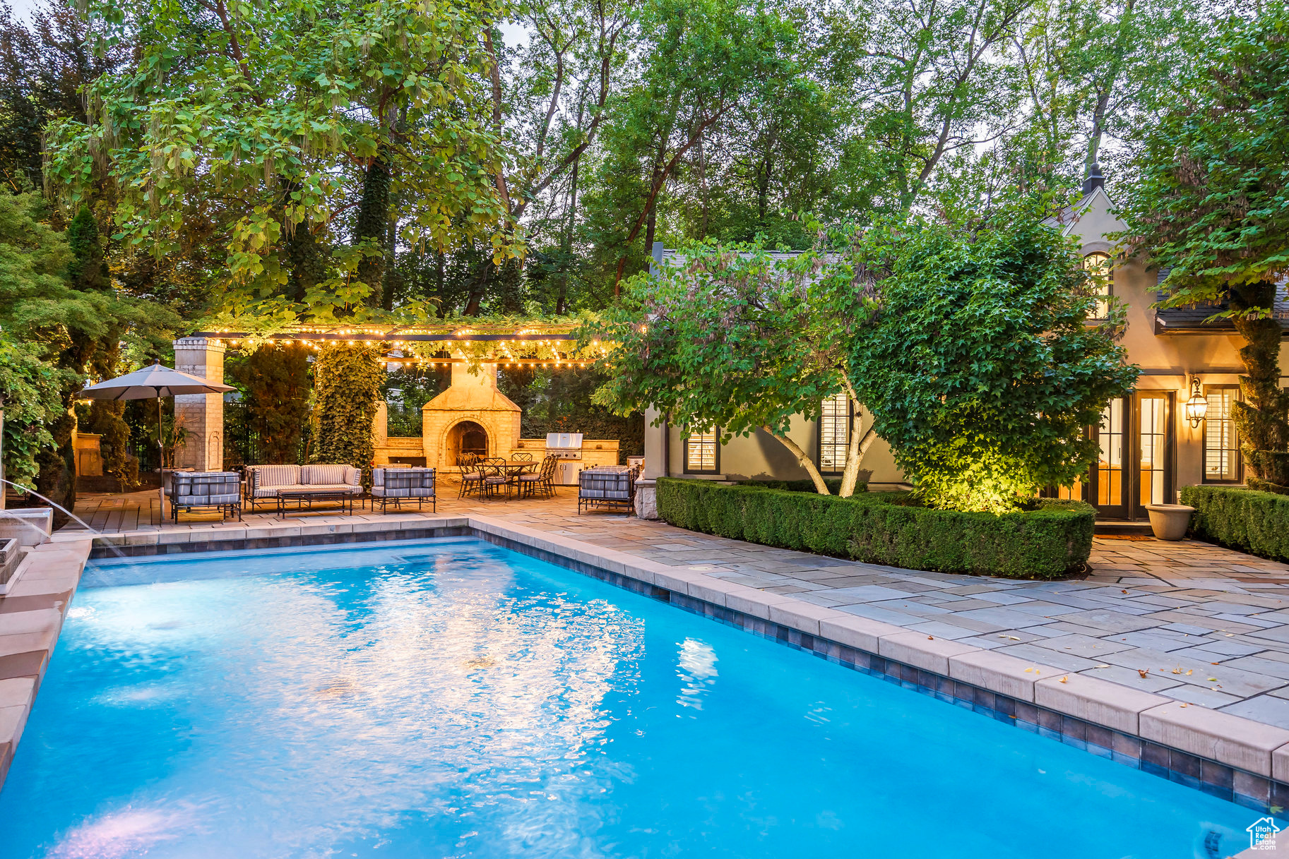 SOUTHWICK AT WALKER - Residential