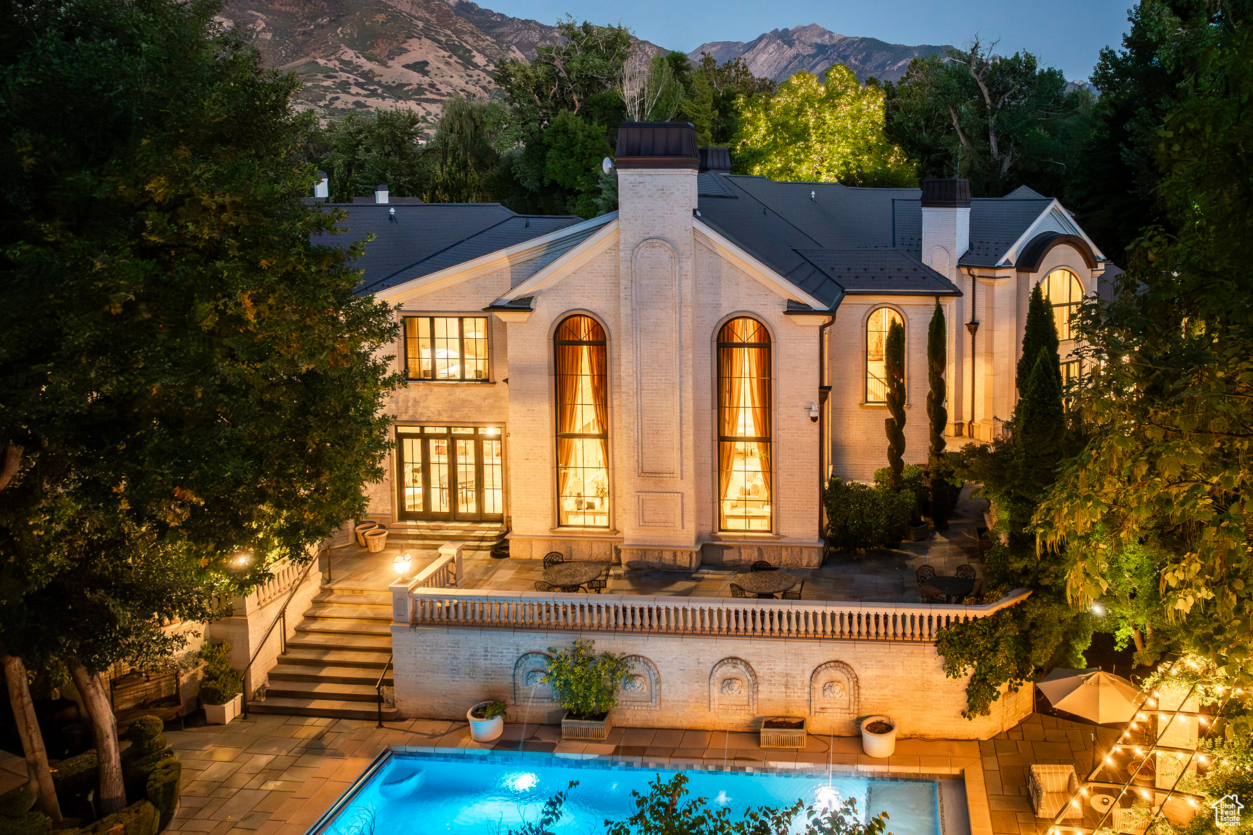 SOUTHWICK AT WALKER - Residential