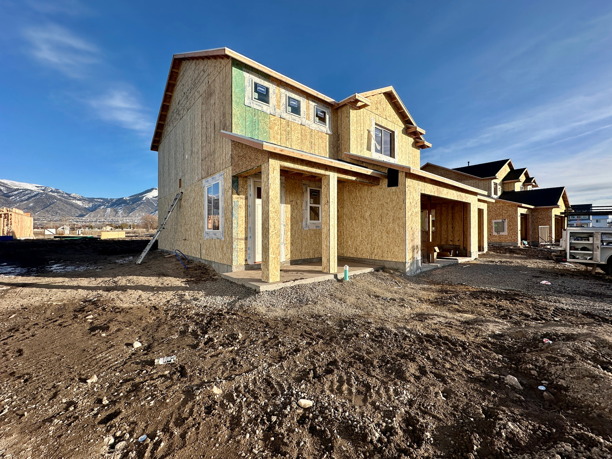 FIREFLY ESTATES - Residential