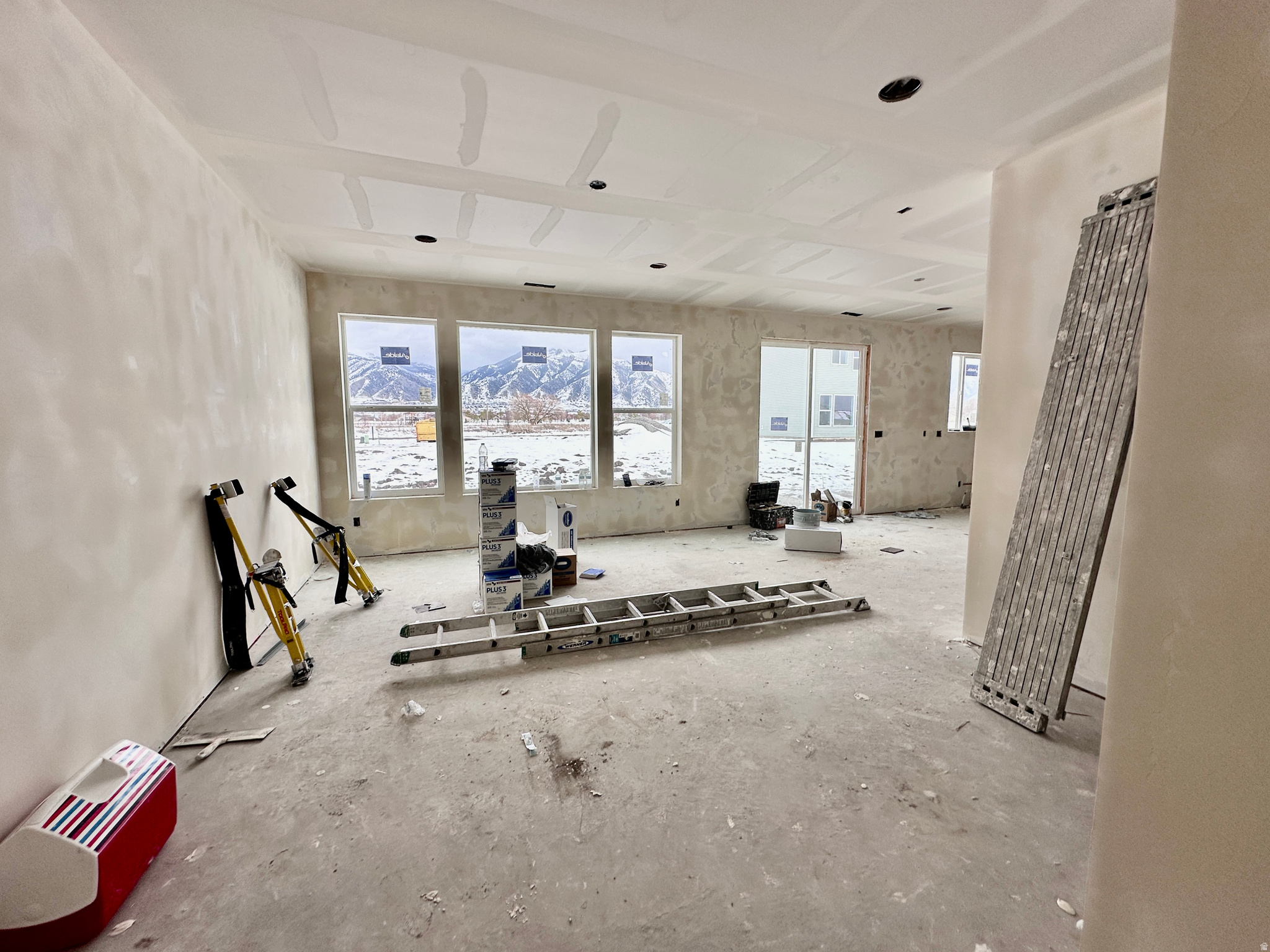 FIREFLY ESTATES - Residential