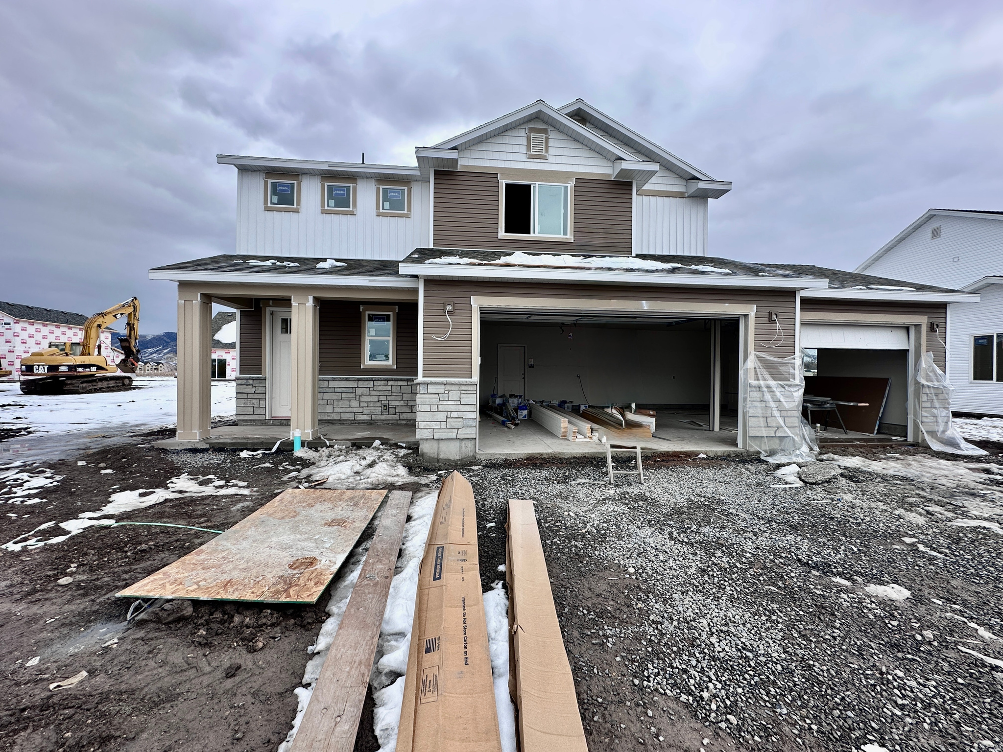 FIREFLY ESTATES - Residential