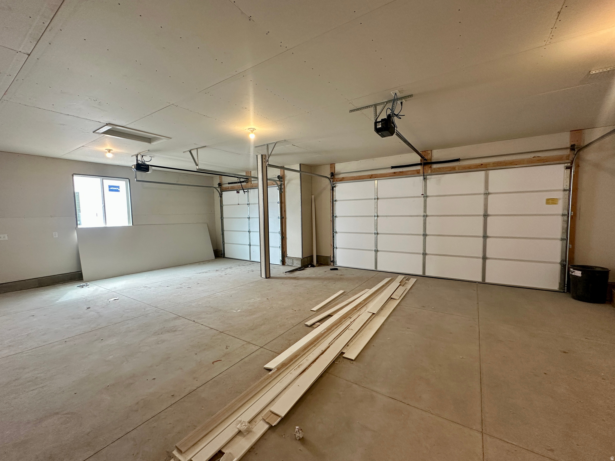 FIREFLY ESTATES - Residential