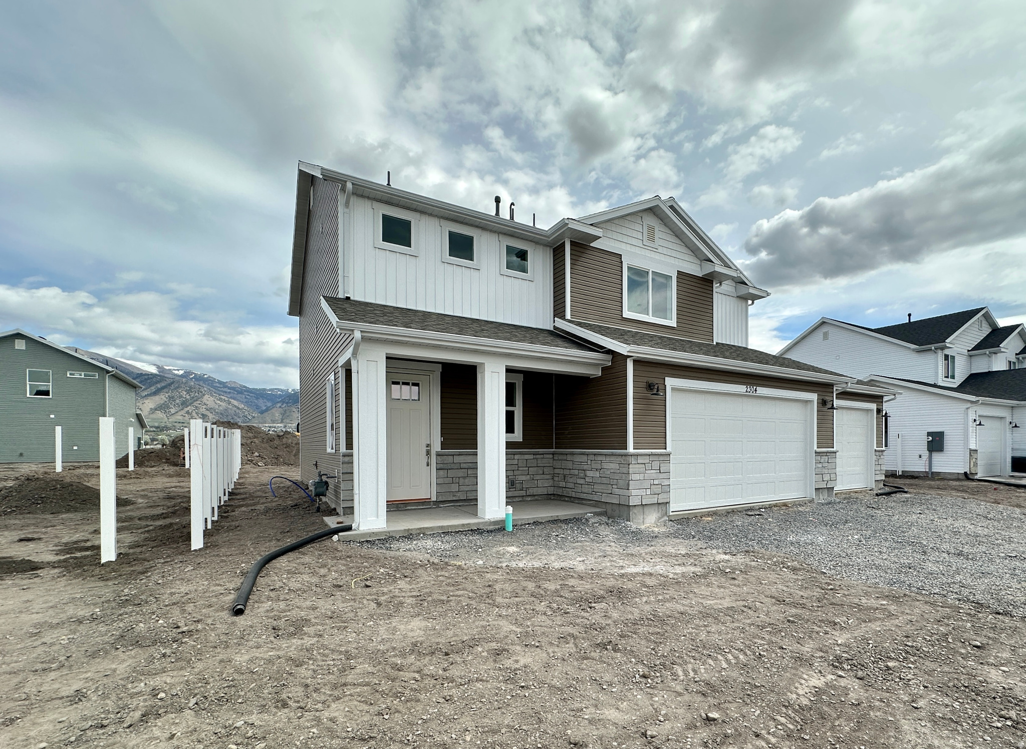 FIREFLY ESTATES - Residential