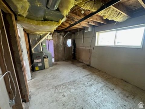 Tiny photo for 470 S WHITESIDES ST, Layton, UT 84041 (MLS # 2152039)