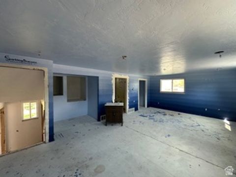 Tiny photo for 470 S WHITESIDES ST, Layton, UT 84041 (MLS # 2152039)