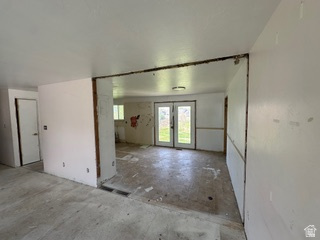 WHITESIDES - Residential