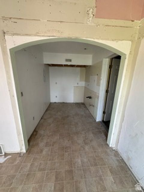 Tiny photo for 470 S WHITESIDES ST, Layton, UT 84041 (MLS # 2152039)