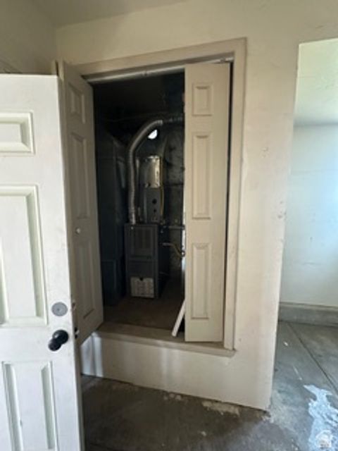 Tiny photo for 470 S WHITESIDES ST, Layton, UT 84041 (MLS # 2152039)