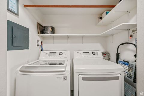 Tiny photo for 5313 S BEN DAVIS PARK, Salt Lake City, UT 84123 (MLS # 2109834)
