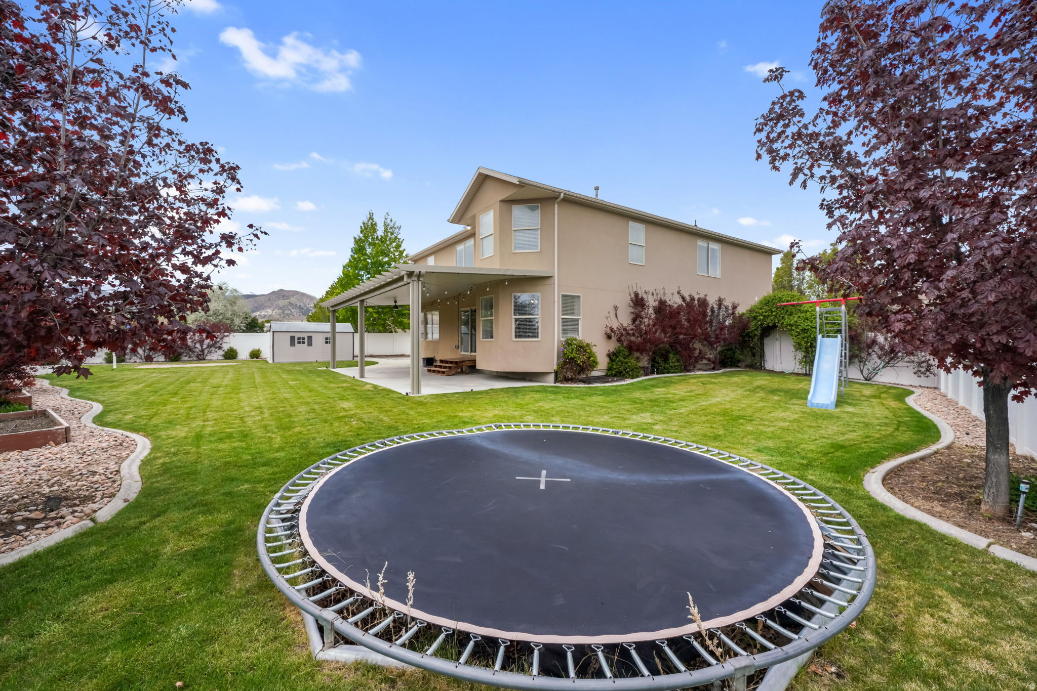 HAMILTON FARMS - Residential