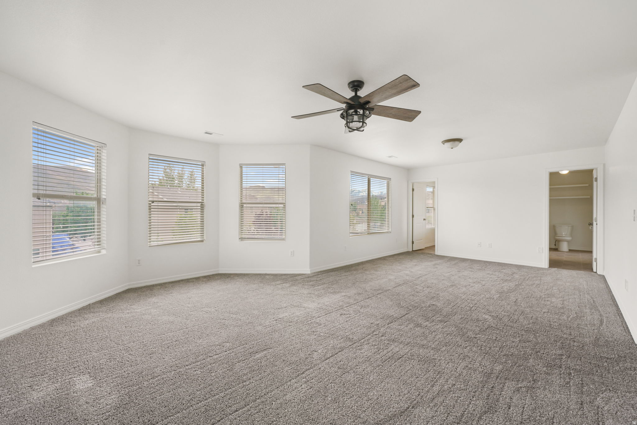 HAMILTON FARMS - Residential