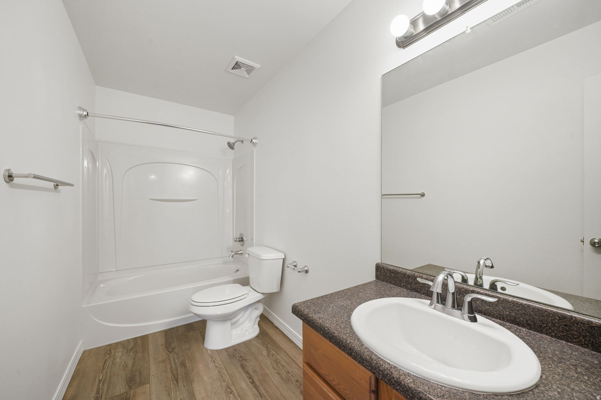 HAMILTON FARMS - Residential