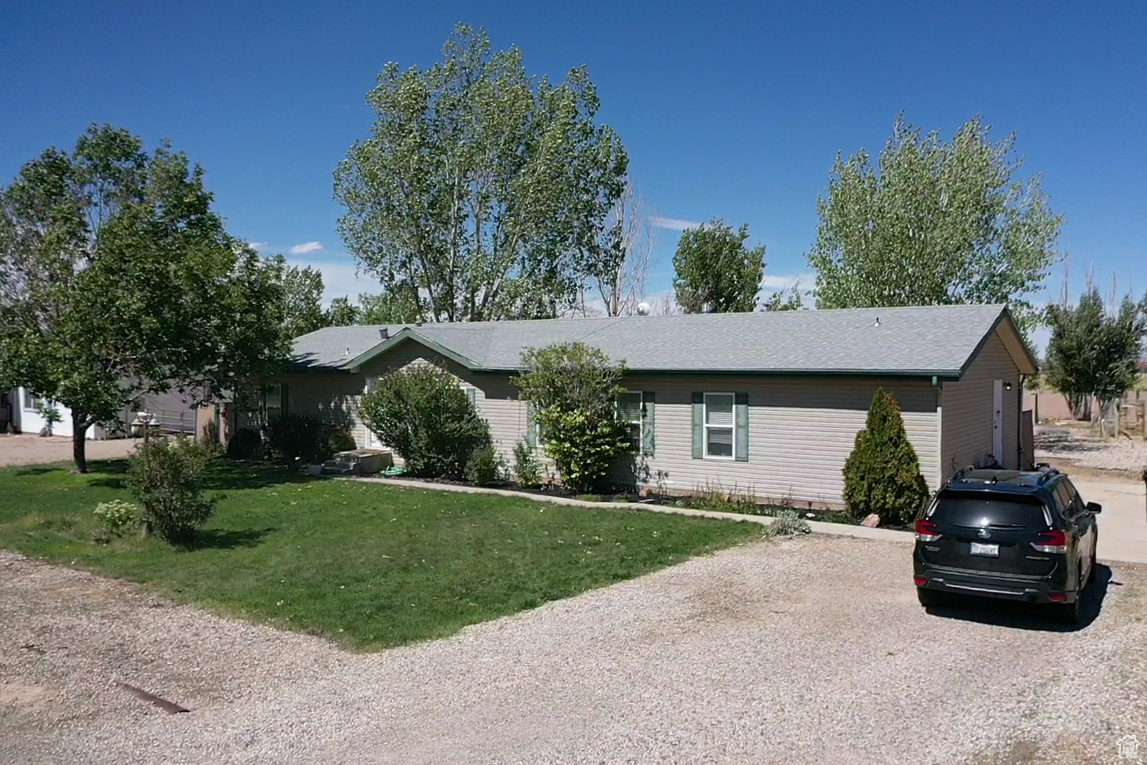 GARDEN PARK ESTATES - Residential
