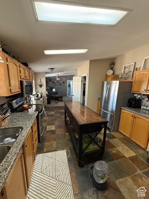 GARDEN PARK ESTATES - Residential