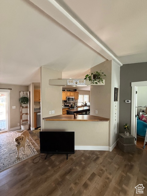 GARDEN PARK ESTATES - Residential