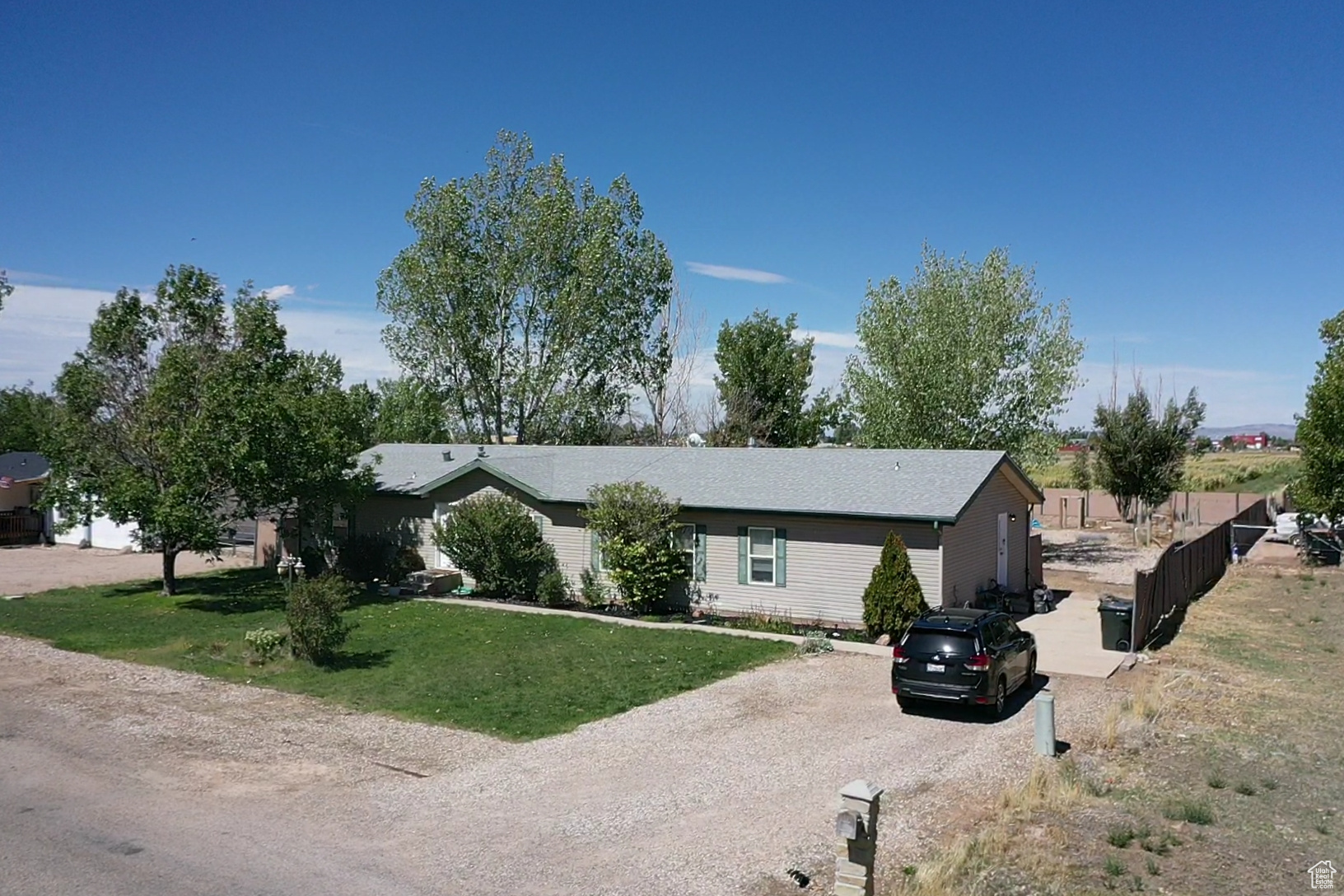 GARDEN PARK ESTATES - Residential