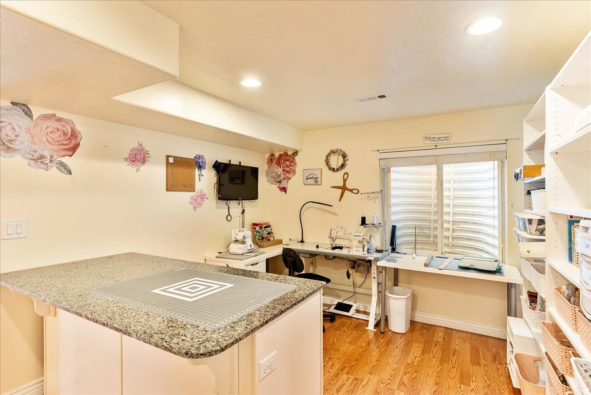 MAPLES - Residential