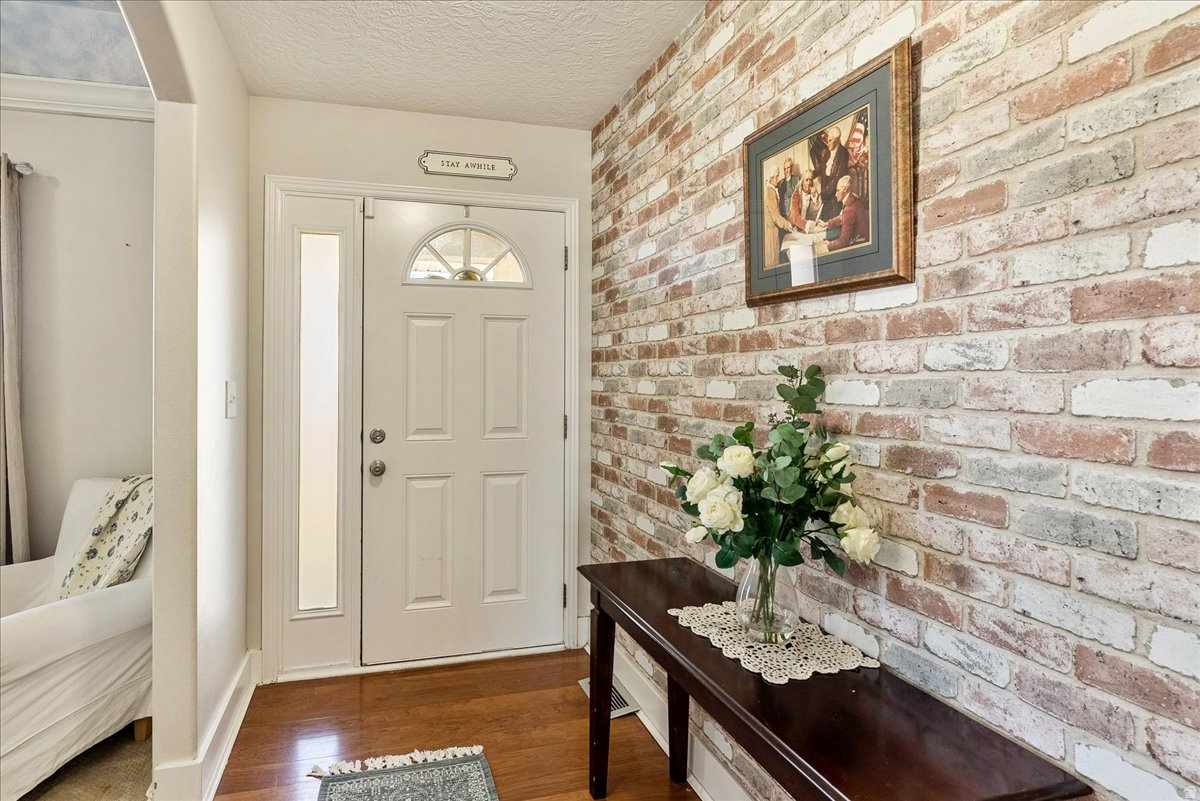 MAPLES - Residential